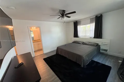 7910 SW 8th St # A, North Lauderdale FL 33068