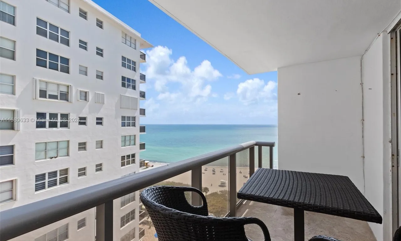 6039 Collins Ave # 1423, Miami Beach FL 33140