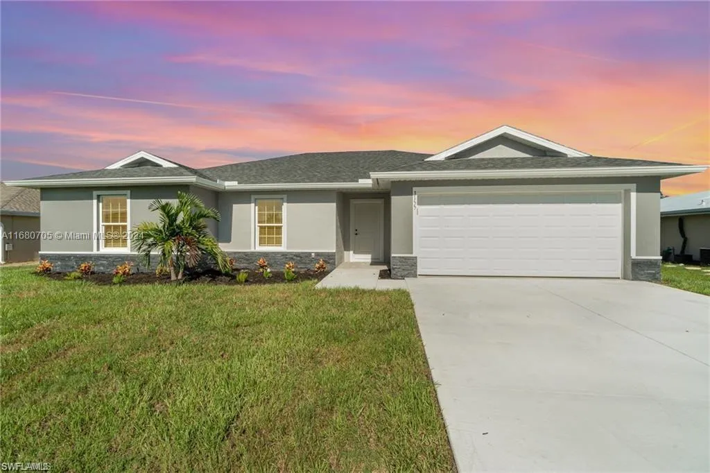 1030 NE 13th Pl, Cape Coral FL 33909