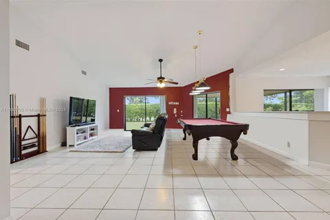 9587 Trivolo Pl, Boca Raton FL 33434