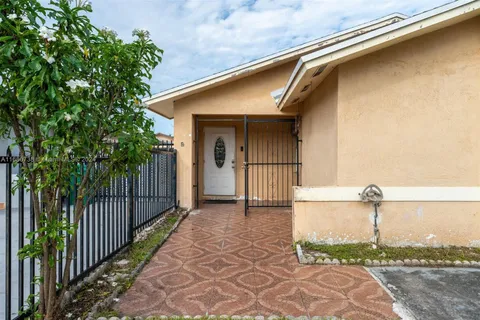 20848 SW 118th Ave, Miami FL 33177