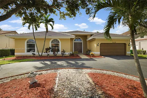 5110 NW 98th Dr, Coral Springs FL 33076