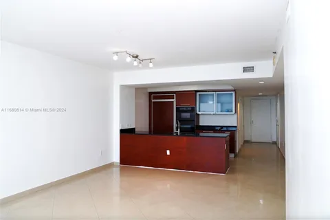 1830 S Ocean Dr # 4711, Hallandale Beach FL 33009