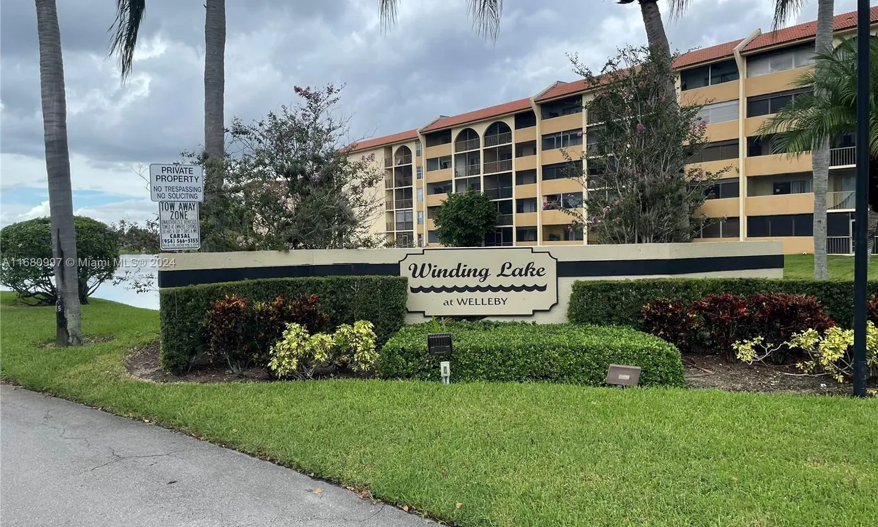 10017 Winding Lake Rd # 201, Sunrise FL 33351