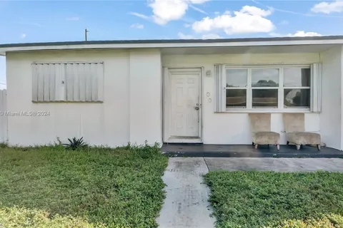 3700 NW 194th St, Miami Gardens FL 33055