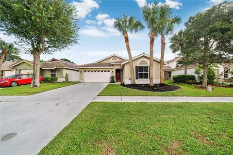 7899 Manor Forest Blvd, Boynton Beach FL 33436