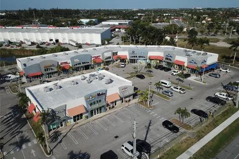 13115 W Okeechobee Rd # 104, Hialeah Gardens FL 33018