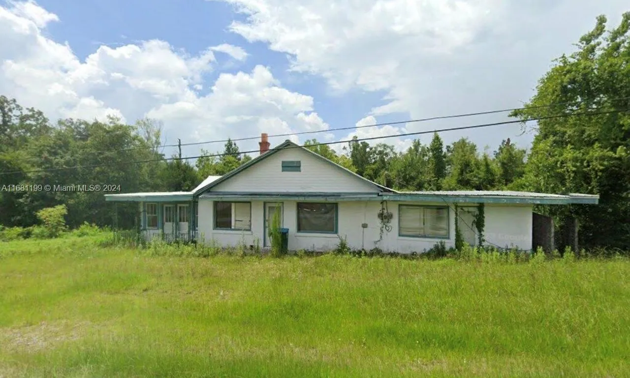 4013 LaFayette St, Other City - In The State Of Florida FL 32446