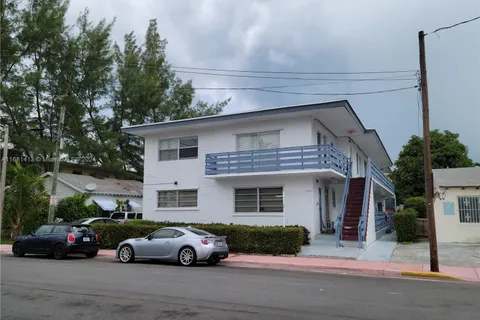 7725 Carlyle Ave # 9, Miami Beach FL 33141