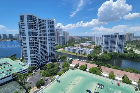 3500 Mystic Pointe Dr # 2302, Aventura FL 33180