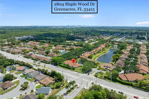 2804 Maplewood Dr # 2804, Green Acres FL 33415