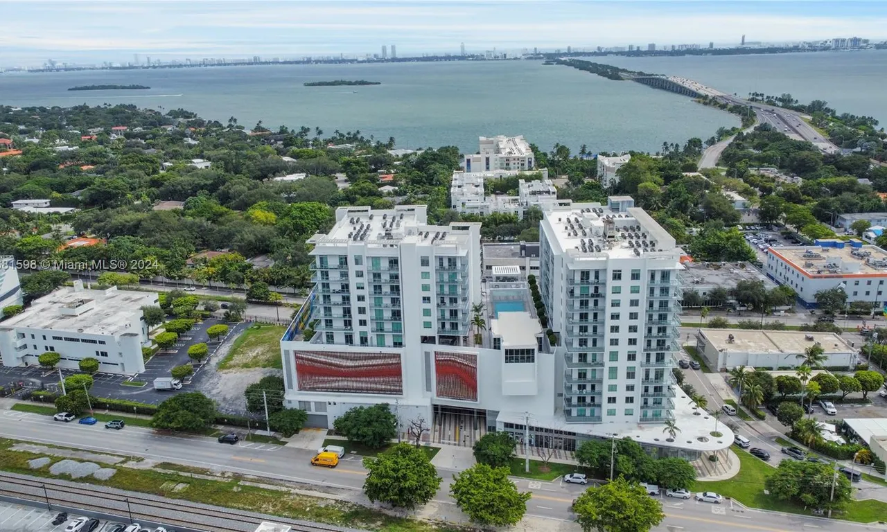 3900 BISCAYNE BULEVARD # 809, Miami FL 33137