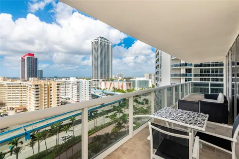 1830 S Ocean Dr # 1408, Hallandale Beach FL 33009