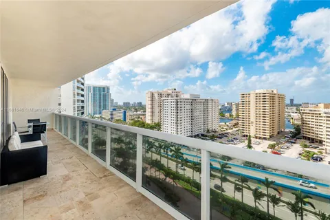 1830 S Ocean Dr # 1408, Hallandale Beach FL 33009