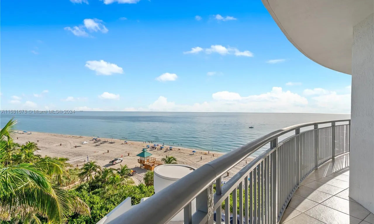 17375 Collins Ave # 808, Sunny Isles Beach FL 33160