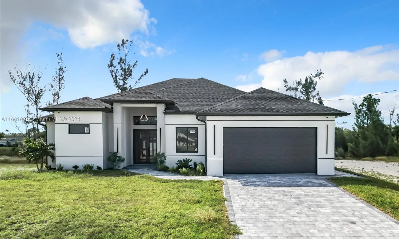 3632 NE 9th Pl, Cape Coral FL 33909