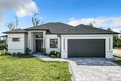 3632 NE 9th Pl, Cape Coral FL 33909