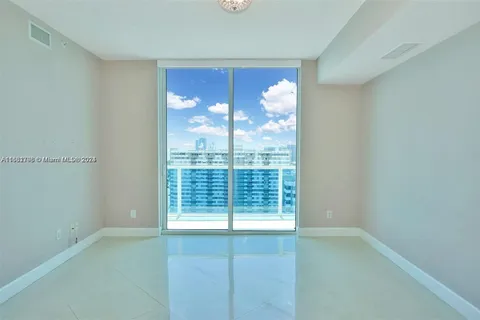 1945 S Ocean Dr # 2303, Hallandale Beach FL 33009