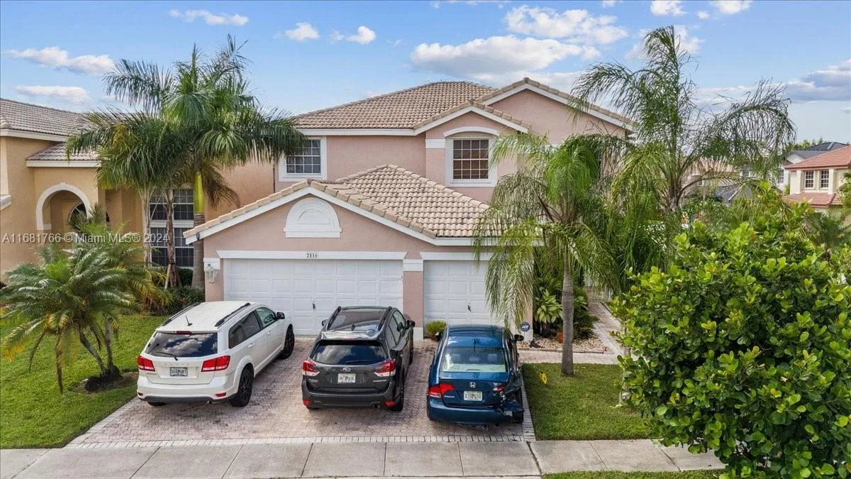 2816 SW 177th Ter, Miramar FL 33029