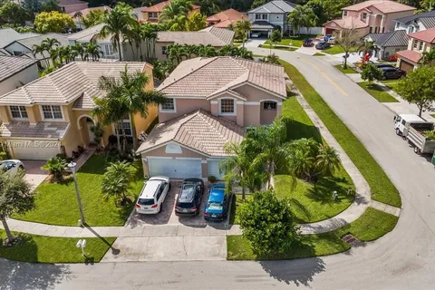 2816 SW 177th Ter, Miramar FL 33029