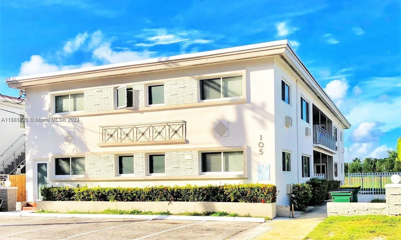 105 S Shore Dr # 2, Miami Beach FL 33141