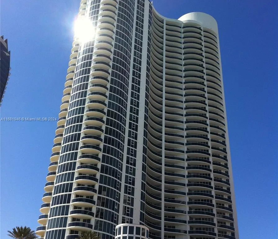 17201 Collins Ave # 2807, Sunny Isles Beach FL 33160