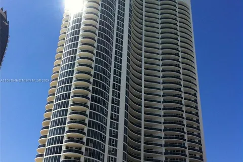 17201 Collins Ave # 2807, Sunny Isles Beach FL 33160