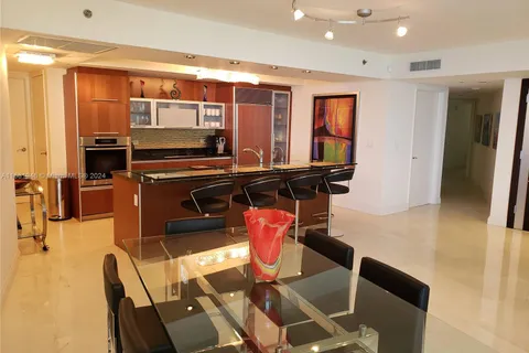 17201 Collins Ave # 2807, Sunny Isles Beach FL 33160