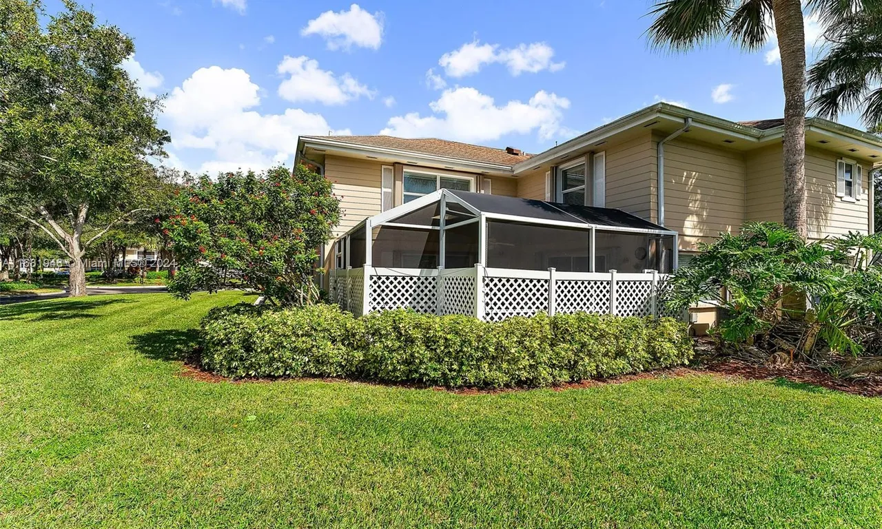 6304 Wheatley Ct, Boynton Beach FL 33436