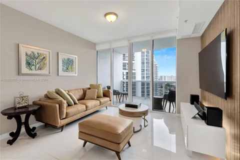 18201 Collins Ave # 1905, Sunny Isles Beach FL 33160