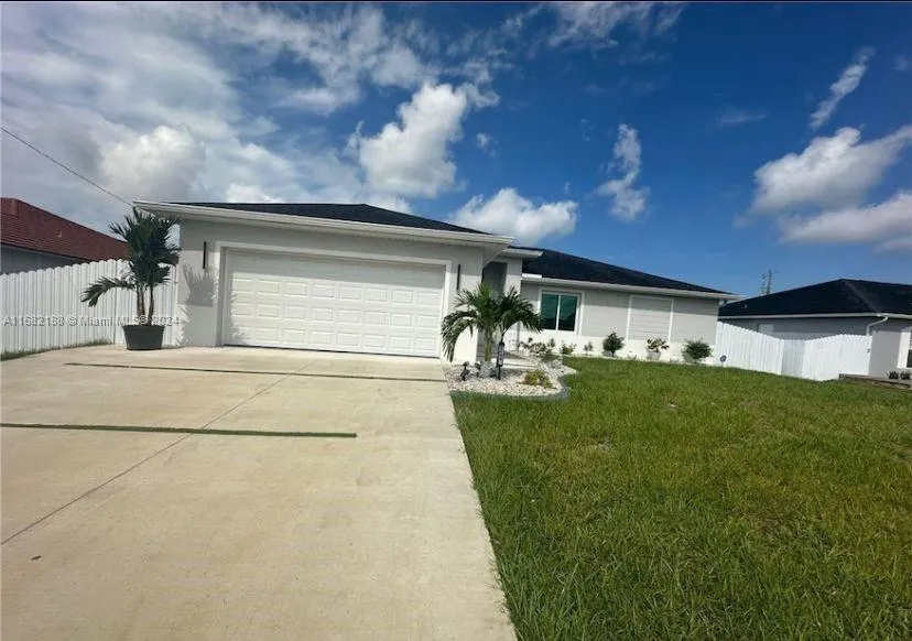 2004 2004 Ne 15th Ave, Cape Coral FL 33909