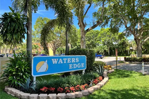 11477 NW 39th Ct # 1, Coral Springs FL 33065