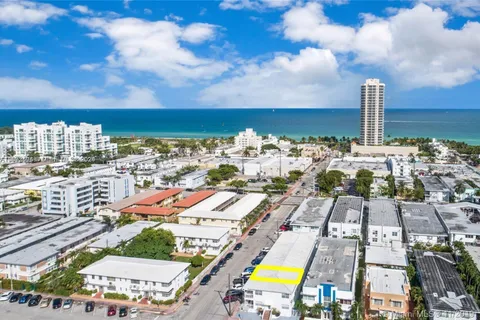 330 74th St # 7, Miami Beach FL 33141