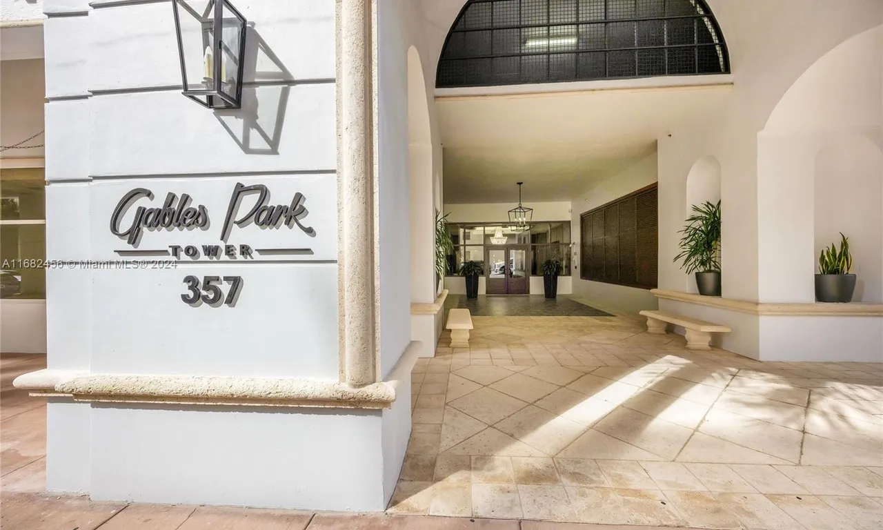 357 Almeria Ave # 903, Coral Gables FL 33134