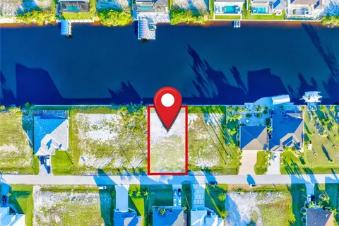 1515 NW 41st Pl, Cape Coral FL 33993