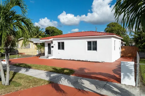 183 E 18th St, Hialeah FL 33010