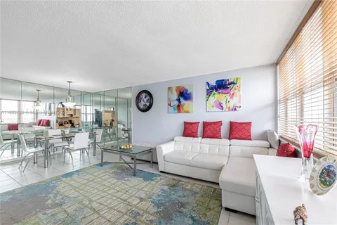 1801 S Ocean Dr # 436, Hallandale Beach FL 33009