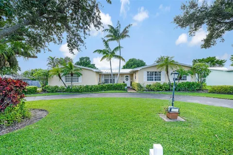 17640 SW 84th Ct, Palmetto Bay FL 33157