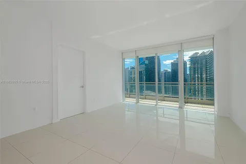 92 SW 3rd St # 3503, Miami FL 33130