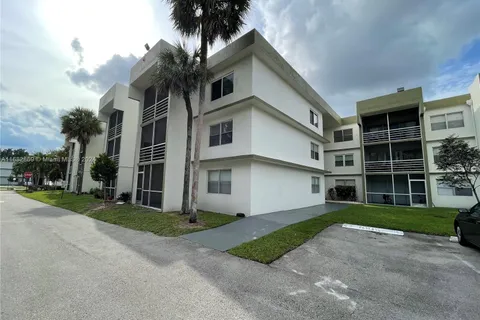 4255 N University Dr # 201, Sunrise FL 33351