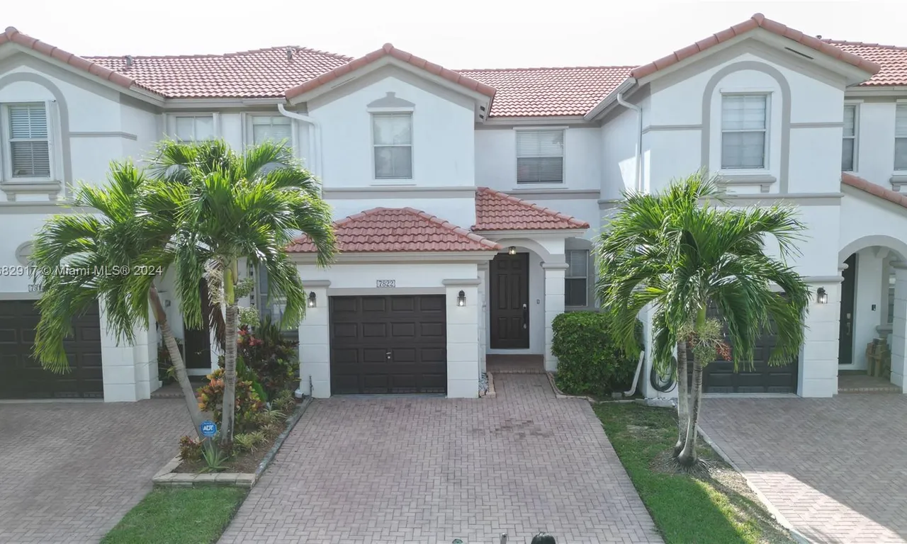 7822 NW 109th Path, Doral FL 33178