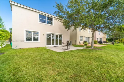 4931 SW 155th Ave, Miramar FL 33027