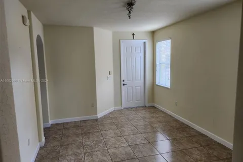 11035 NW 86th Ter # 11035, Doral FL 33178