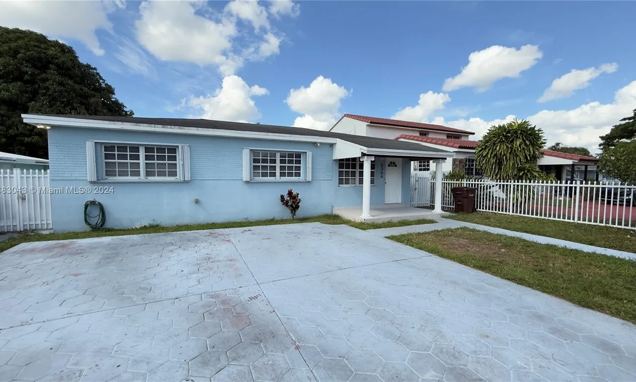 5366 E 6th Ave, Hialeah FL 33013