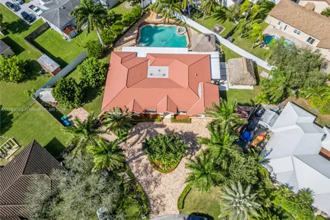 15680 SW 153rd Ct, Miami FL 33187