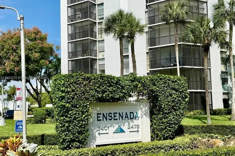 3475 N Country Club Dr # 206, Aventura FL 33180