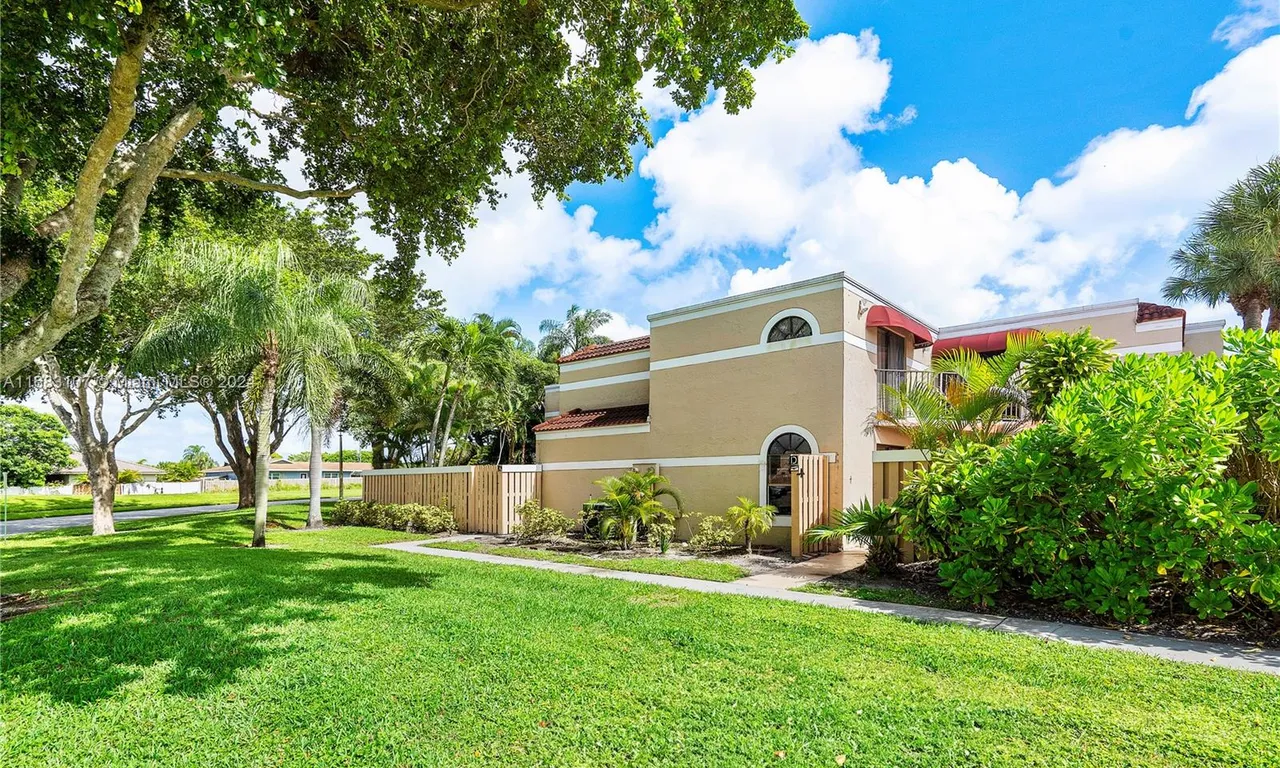 3900 Village Dr # A, Delray Beach FL 33445