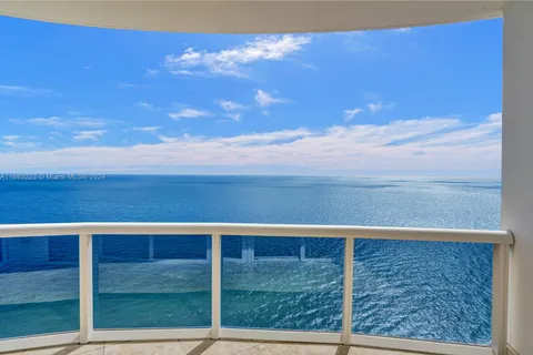 18201 Collins Ave # 4509, Sunny Isles Beach FL 33160