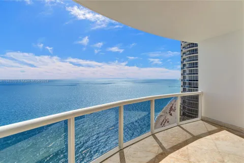 18201 Collins Ave # 4509, Sunny Isles Beach FL 33160