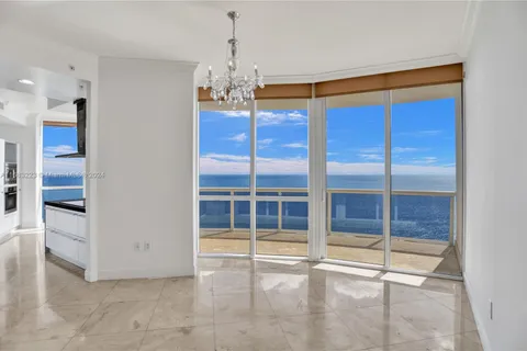 18201 Collins Ave # 4509, Sunny Isles Beach FL 33160